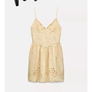 Elegant Cream Lace Dress